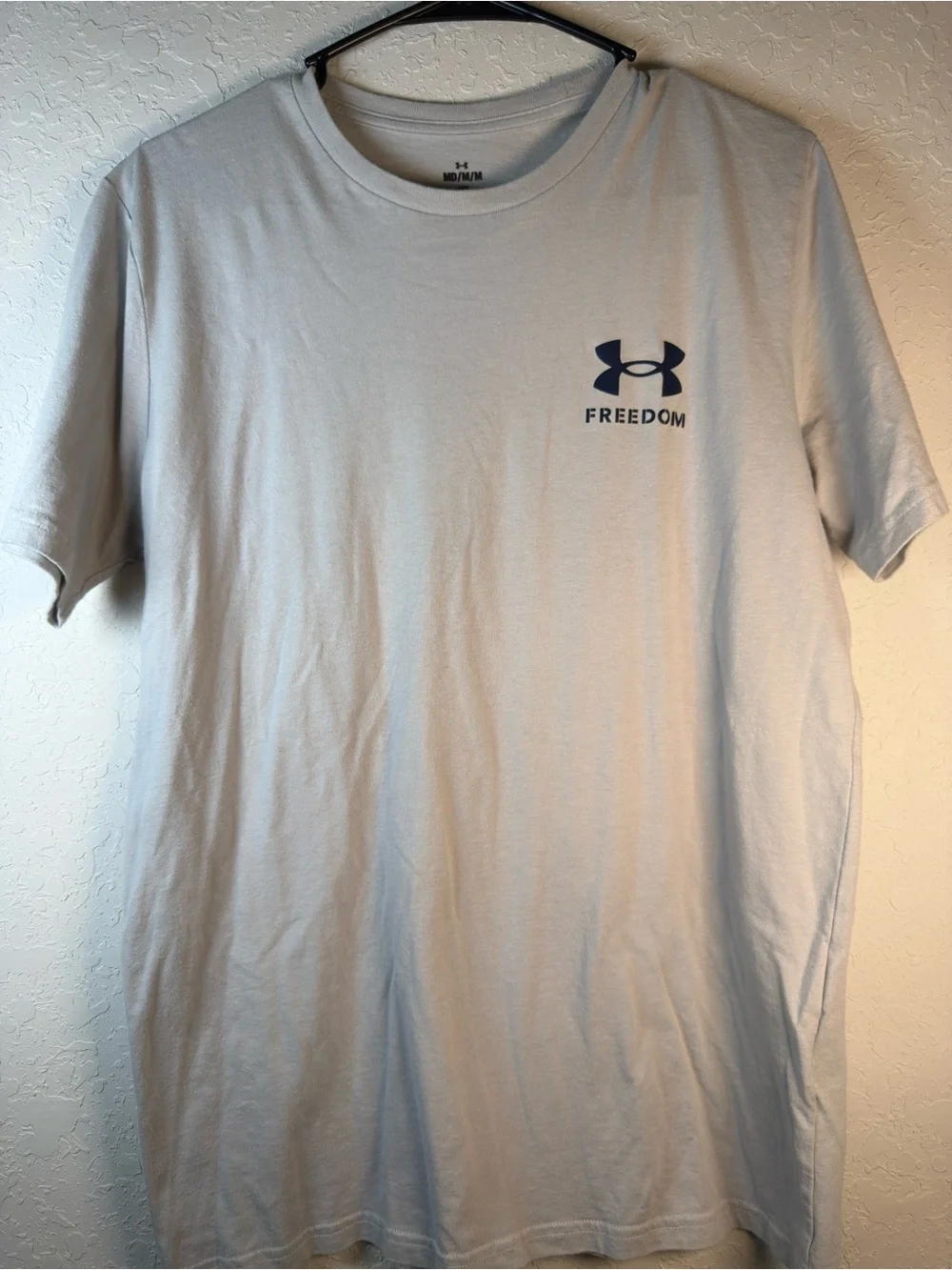 Under Armour Freedom USA Graphic T-Shirt Men’s MD Gray Patriotic